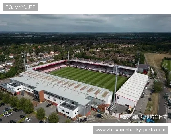 英超各球队的主场：足球场馆的影响力与发展